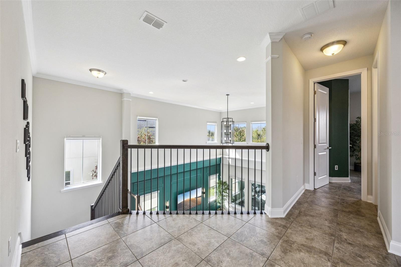 Image 59 of 100 For 14160 Eliot Avenue