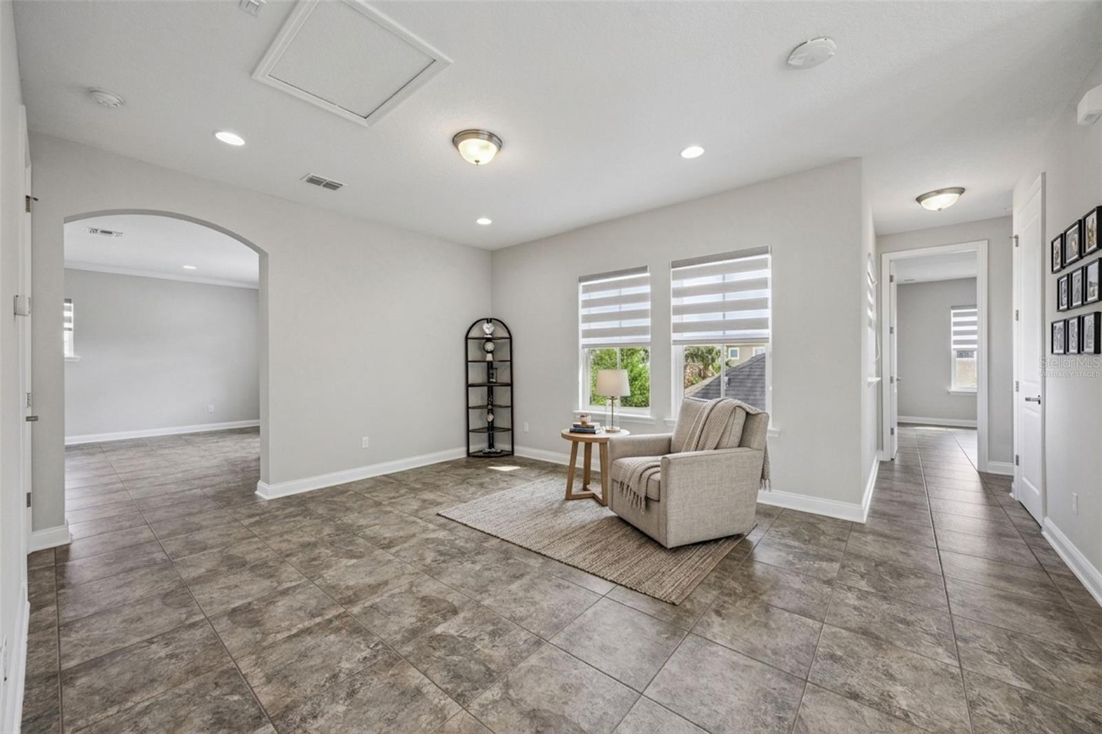 Image 72 of 100 For 14160 Eliot Avenue