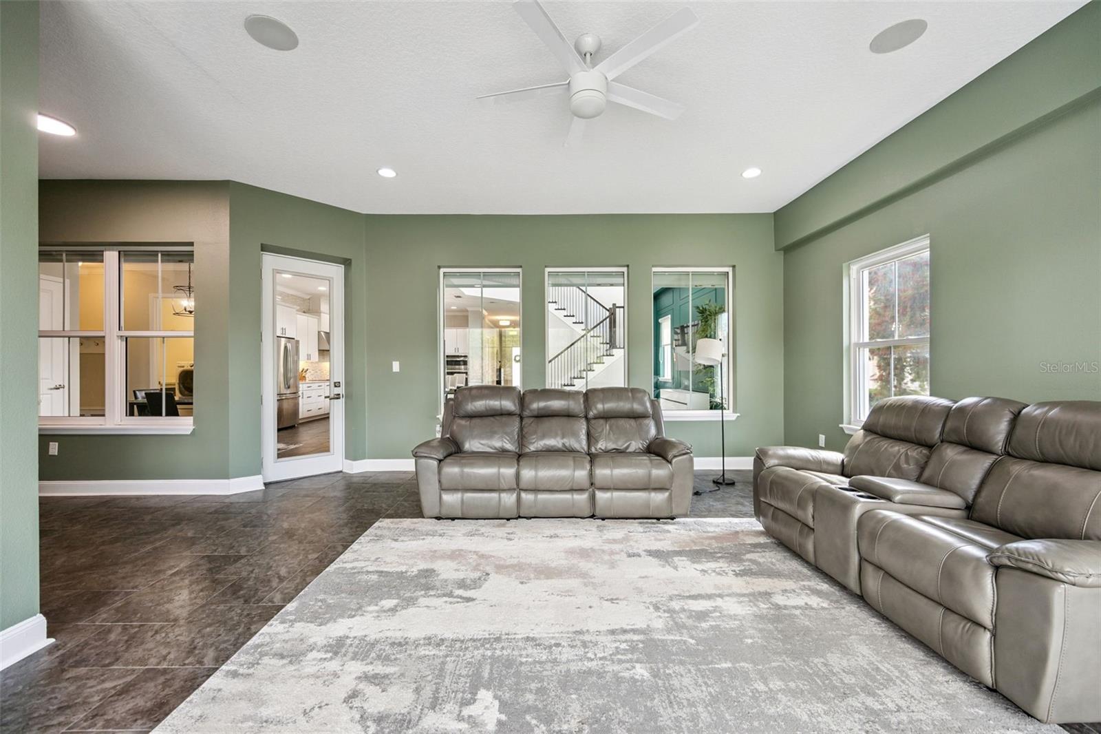 Image 74 of 100 For 14160 Eliot Avenue