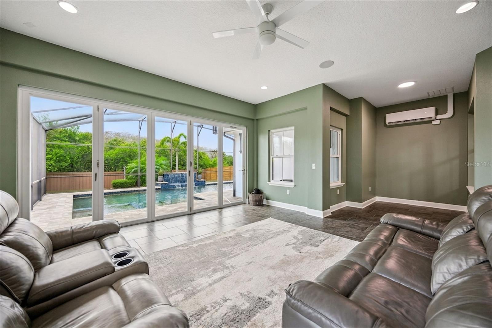 Image 76 of 100 For 14160 Eliot Avenue