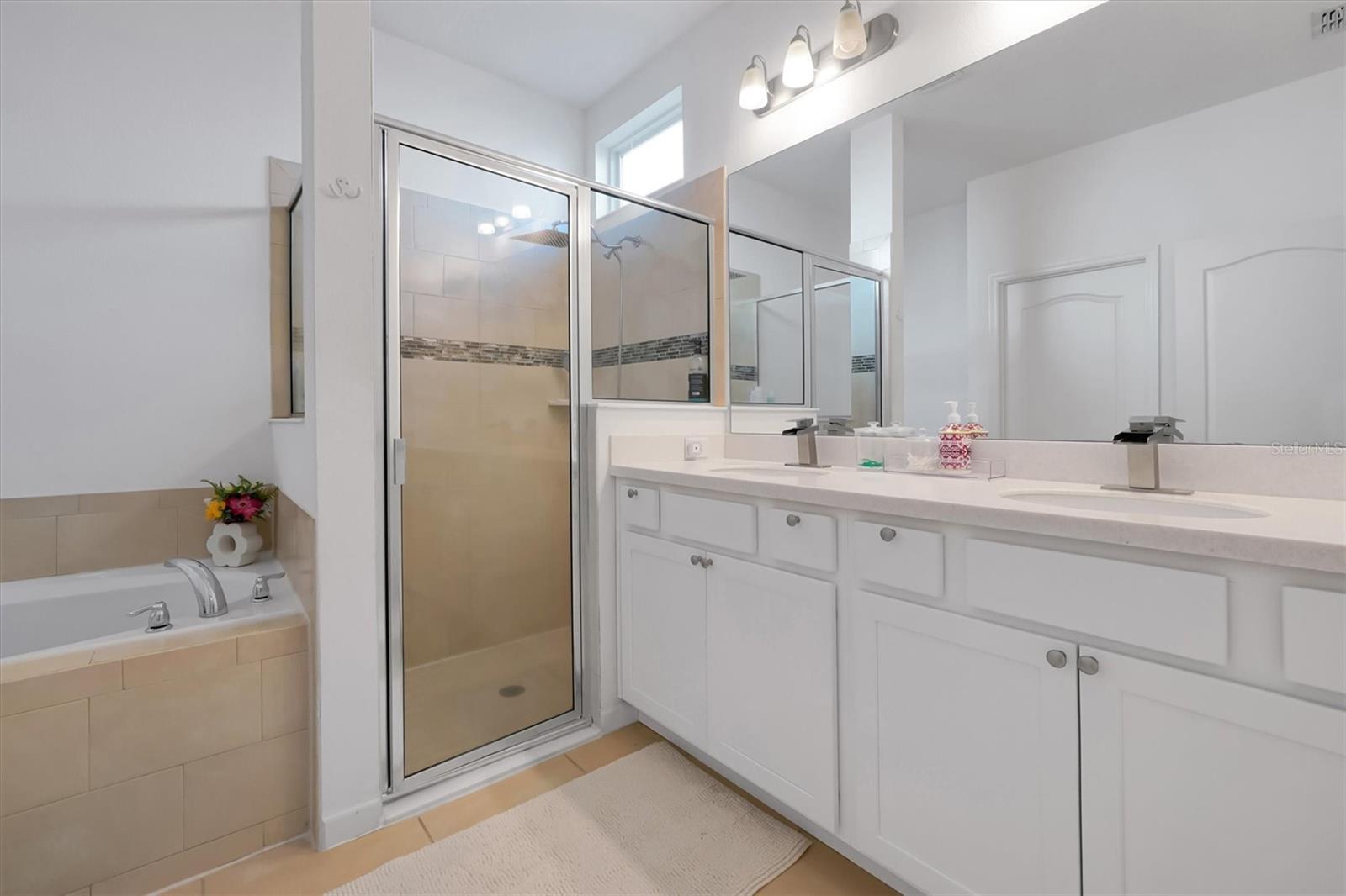 Image 22 of 51 For 17094 Gathering Place Circle