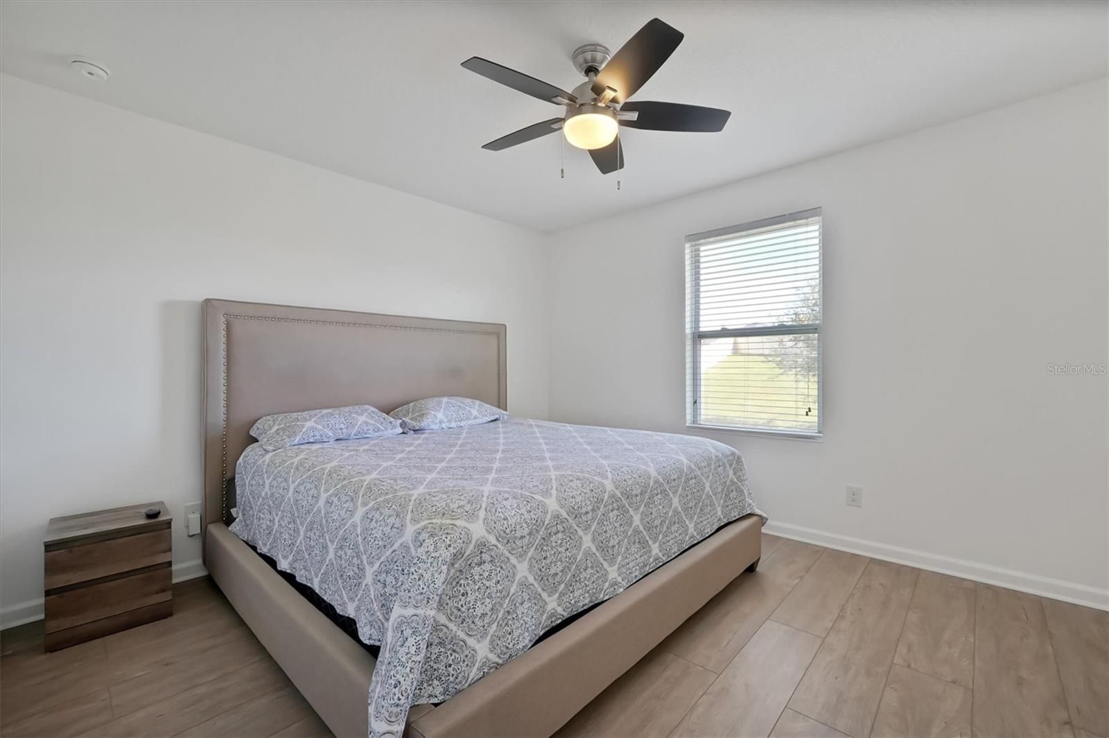 Image 37 of 51 For 17094 Gathering Place Circle