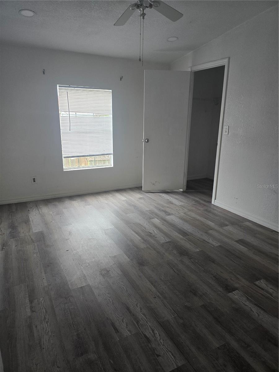 Image 4 of 8 For 605 Cadillac Boulevard