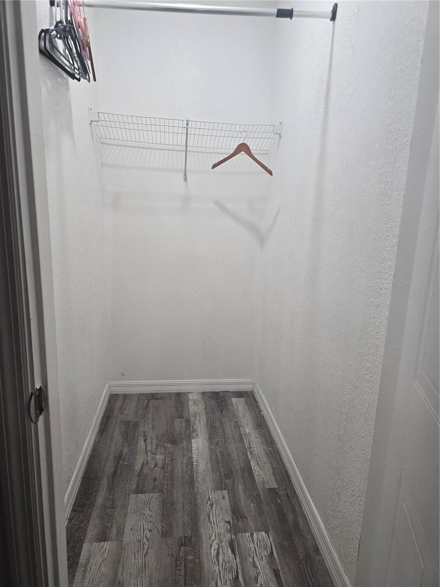 Image 6 of 8 For 605 Cadillac Boulevard