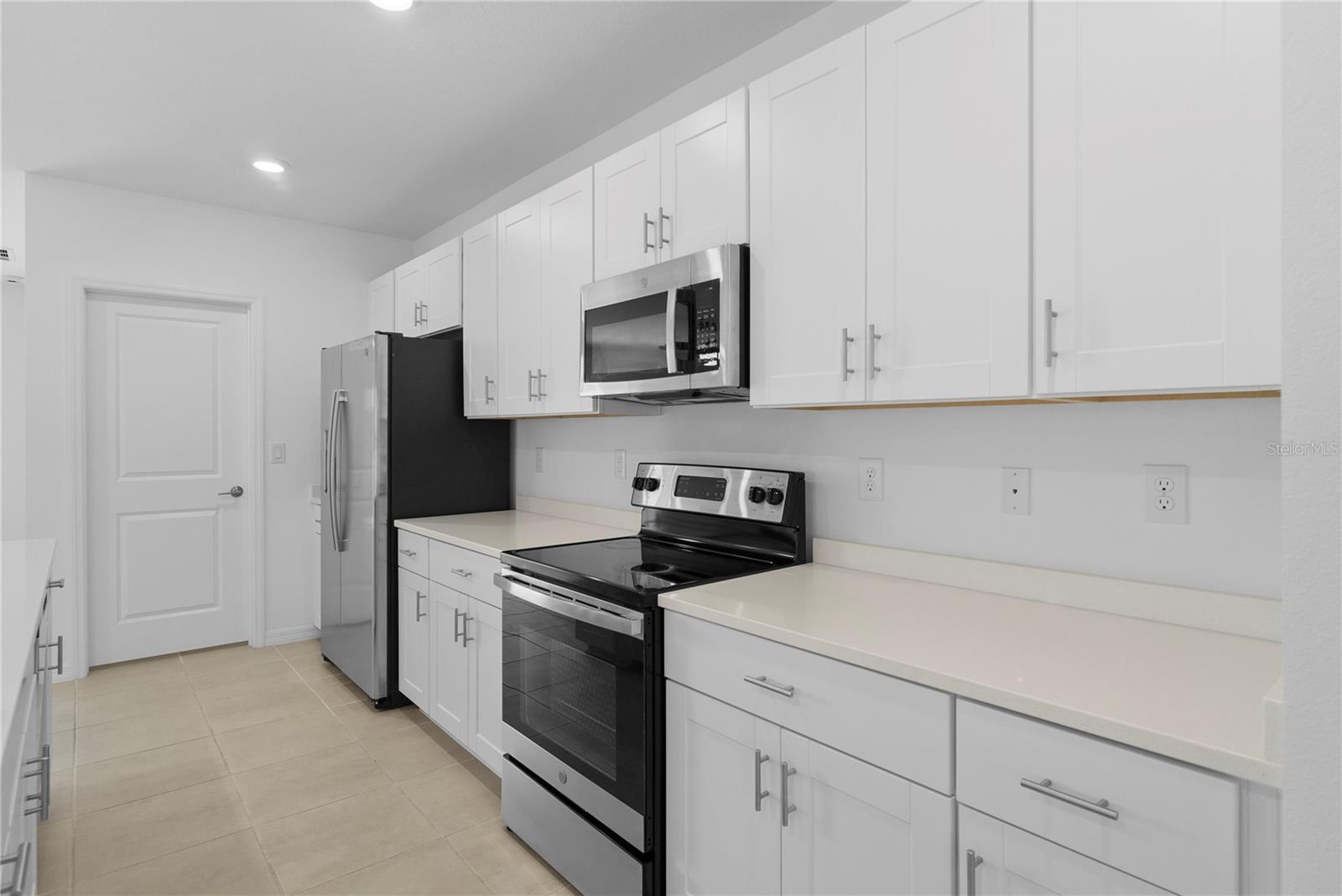 Image 11 of 34 For 1135 Calico Pointe Circle