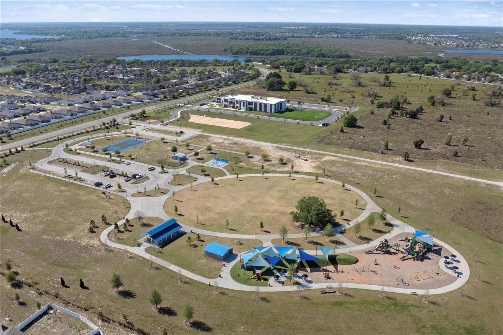 Image 29 of 34 For 1135 Calico Pointe Circle