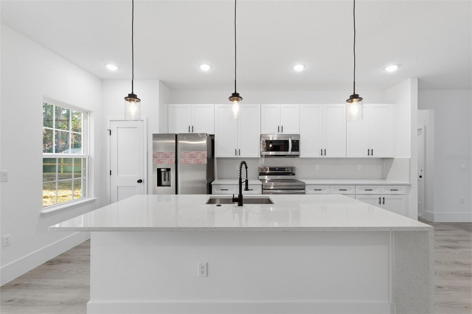 Image 11 of 30 For 3427 Webster Place