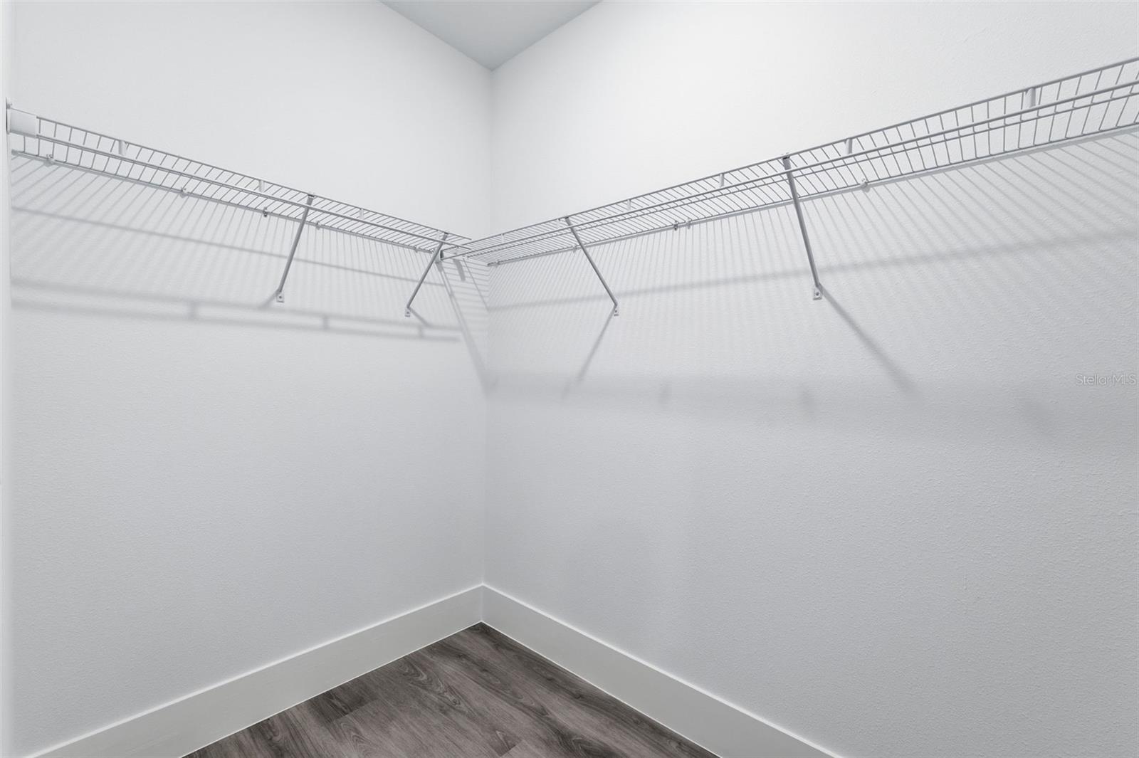 Image 18 of 30 For 3427 Webster Place