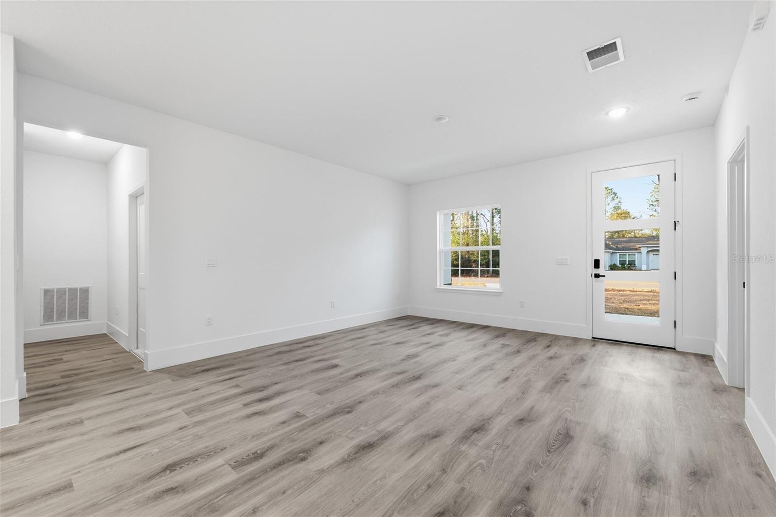 Image 8 of 30 For 3427 Webster Place