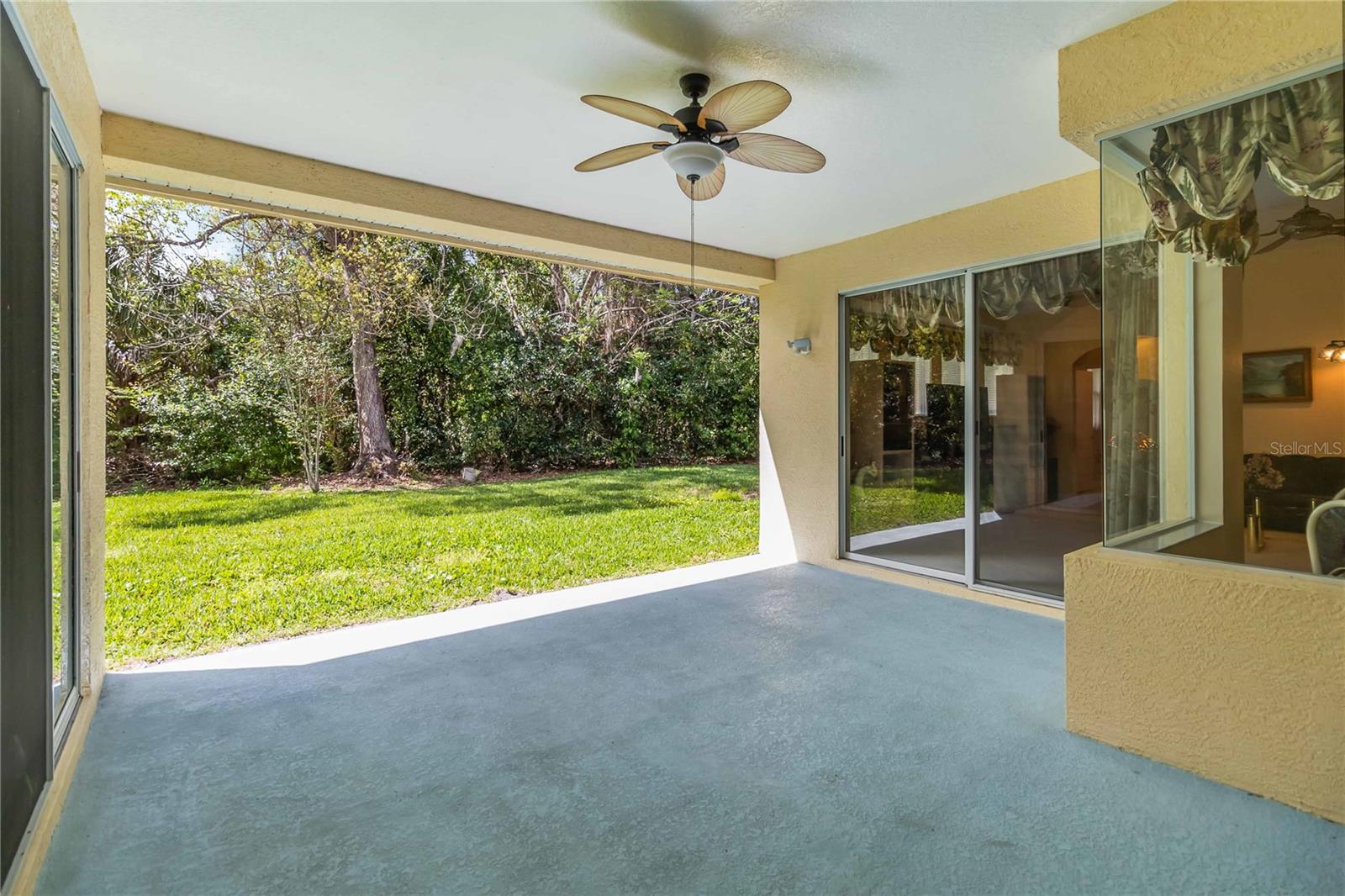 Image 14 of 52 For 126 Seville Chase Drive