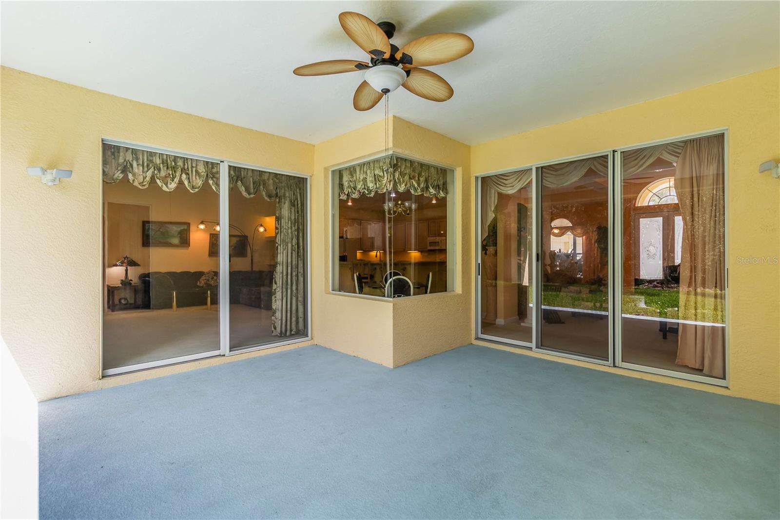 Image 15 of 52 For 126 Seville Chase Drive