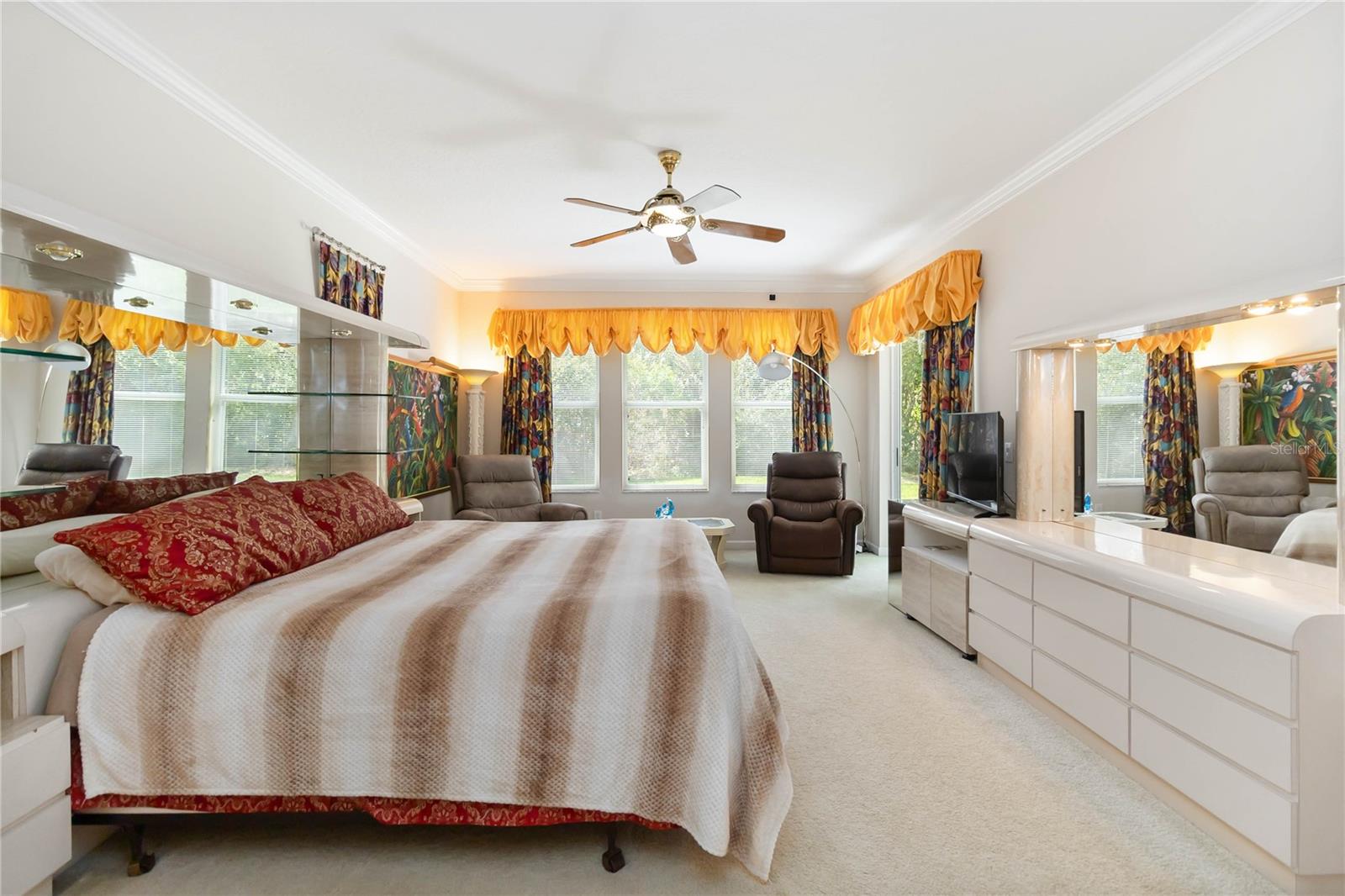 Image 20 of 52 For 126 Seville Chase Drive