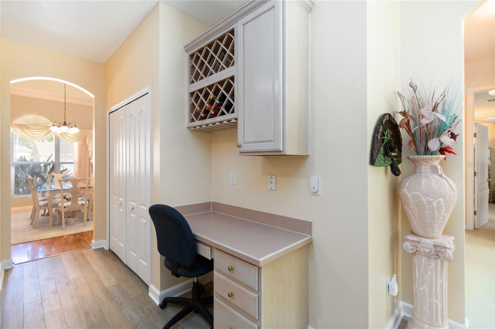 Image 29 of 52 For 126 Seville Chase Drive