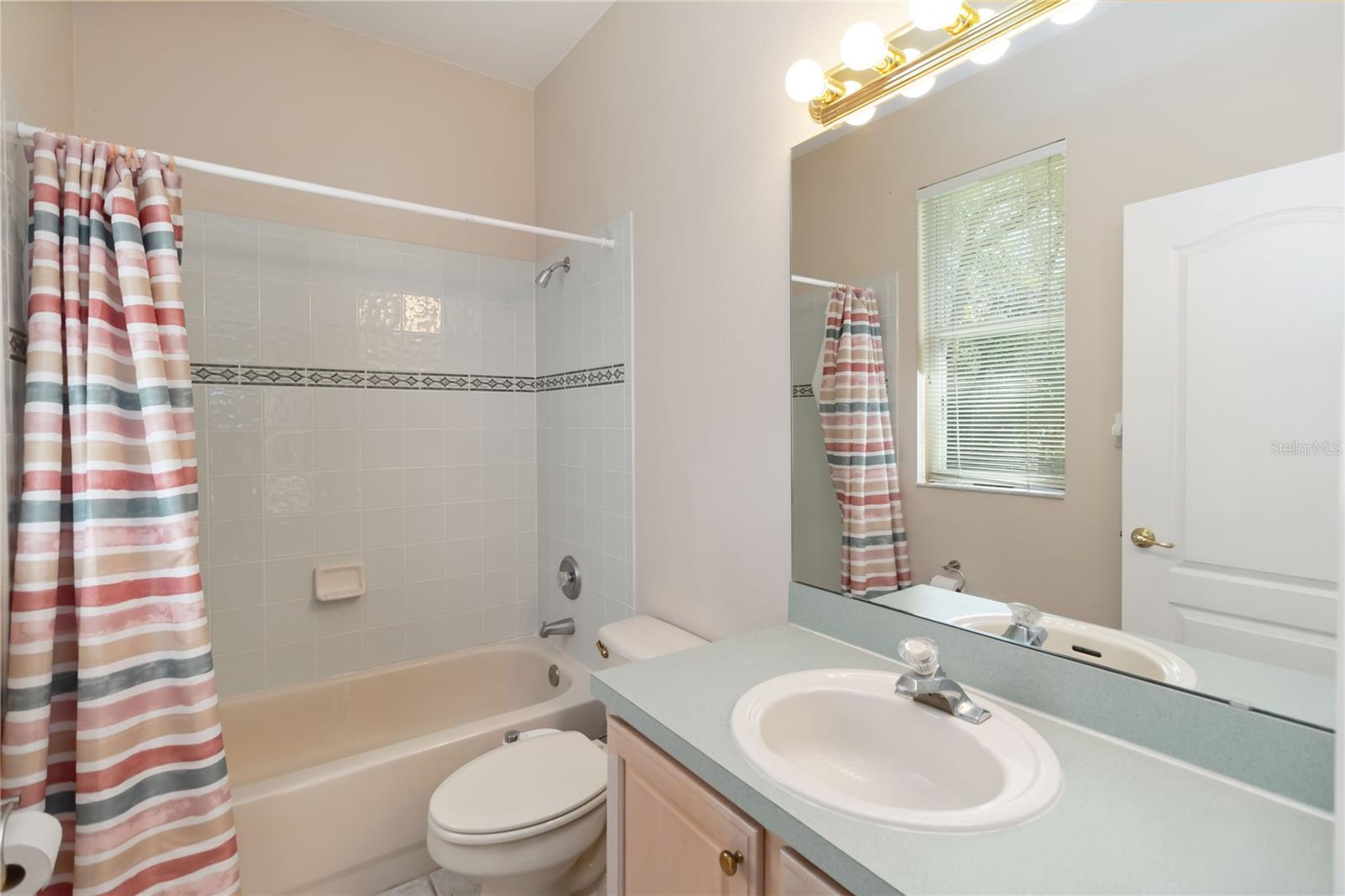 Image 39 of 52 For 126 Seville Chase Drive