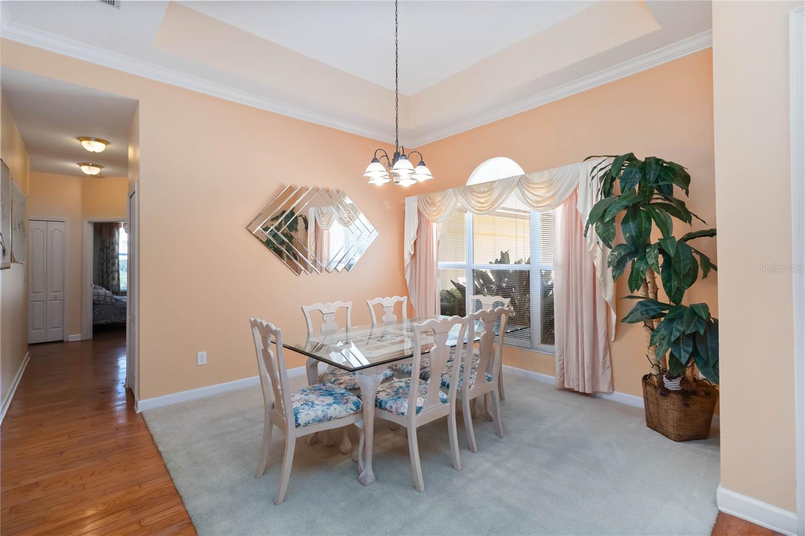 Image 9 of 52 For 126 Seville Chase Drive