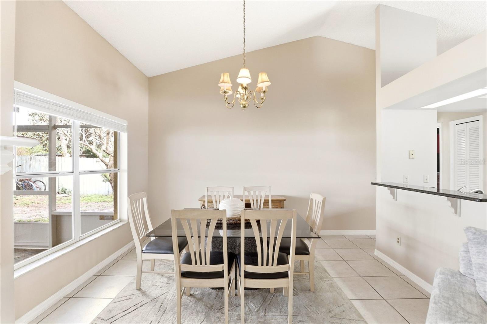 Image 10 of 31 For 14025 Furman Avenue