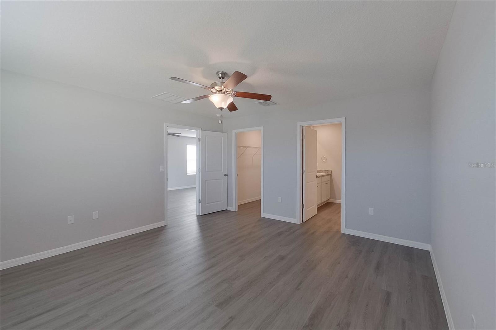 Image 18 of 24 For 8681 43rd Terrace