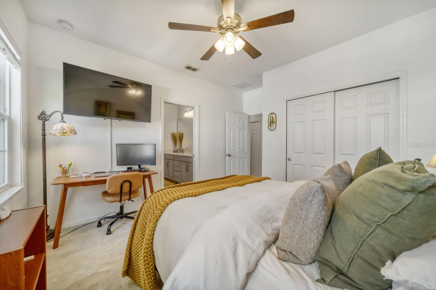 Image 19 of 30 For 17412 Promenade Drive