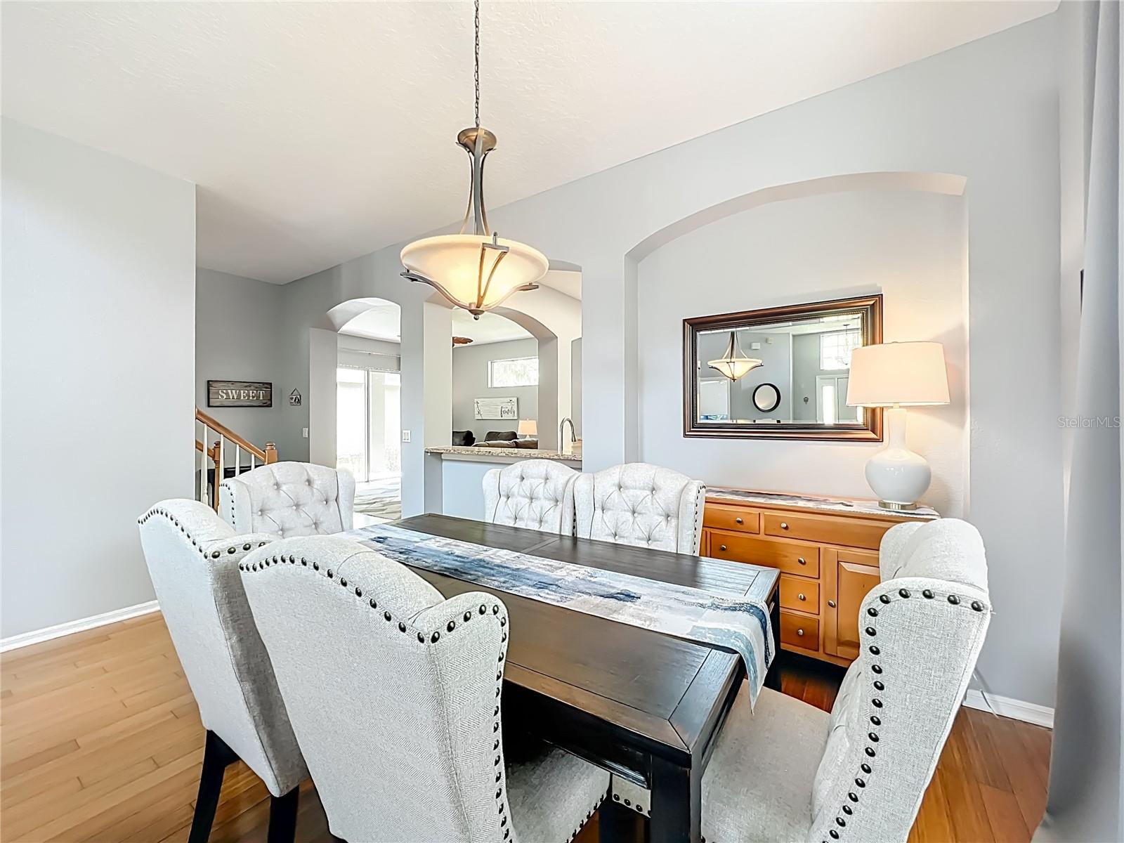 Image 12 of 59 For 949 Pickfair Terrace