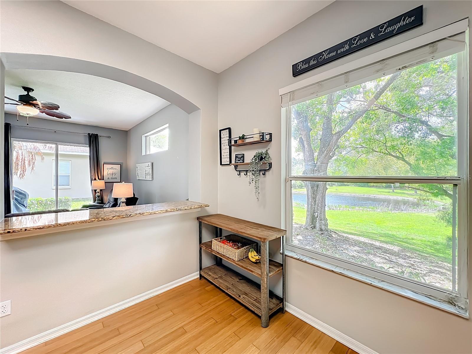 Image 18 of 59 For 949 Pickfair Terrace