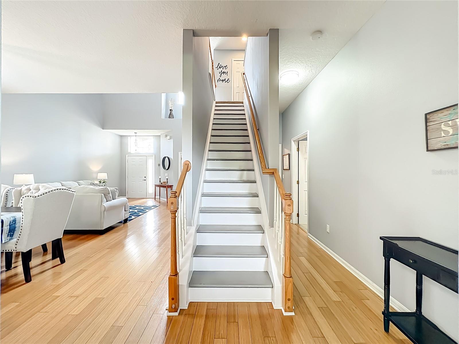 Image 32 of 59 For 949 Pickfair Terrace