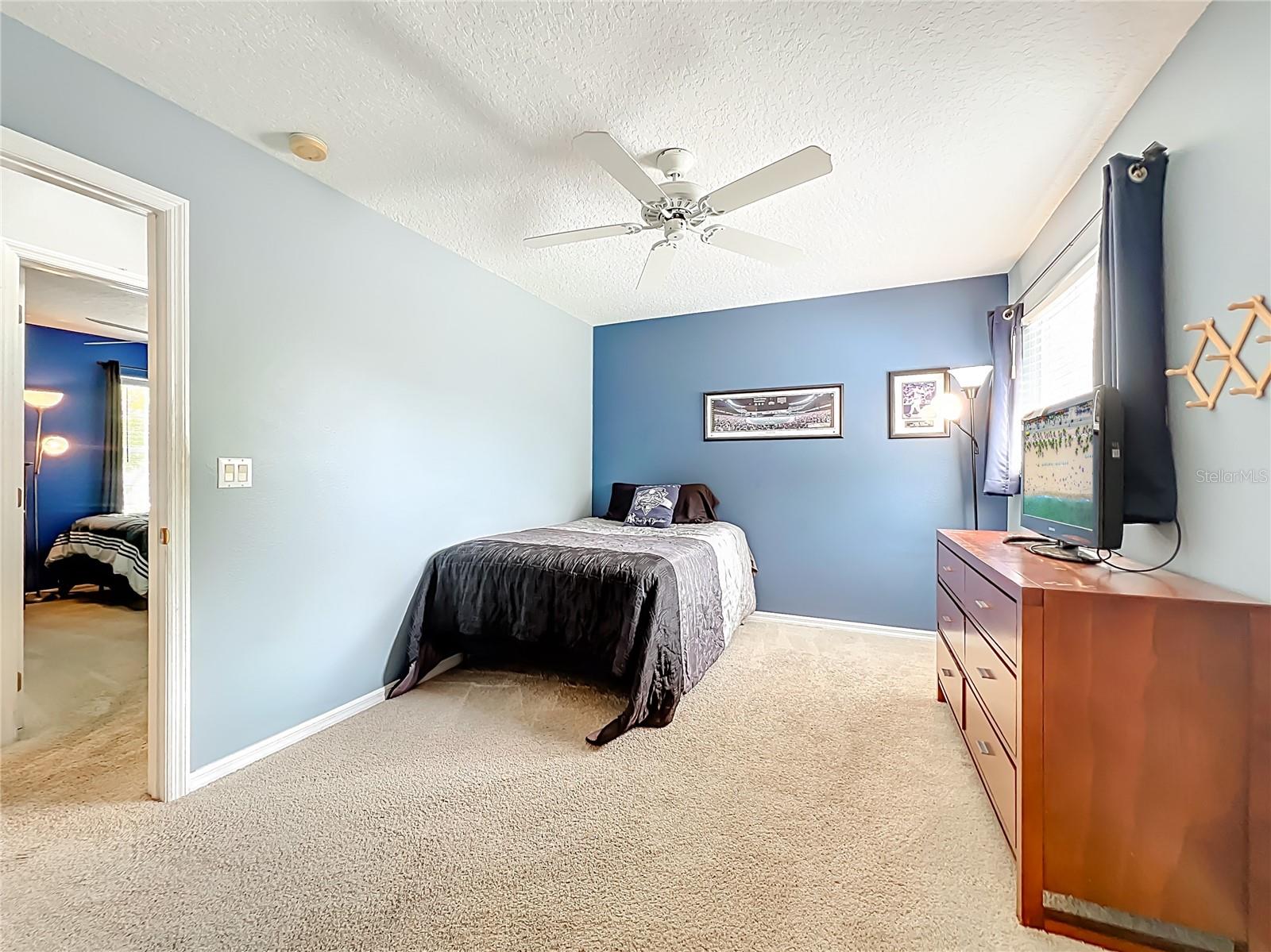 Image 43 of 59 For 949 Pickfair Terrace