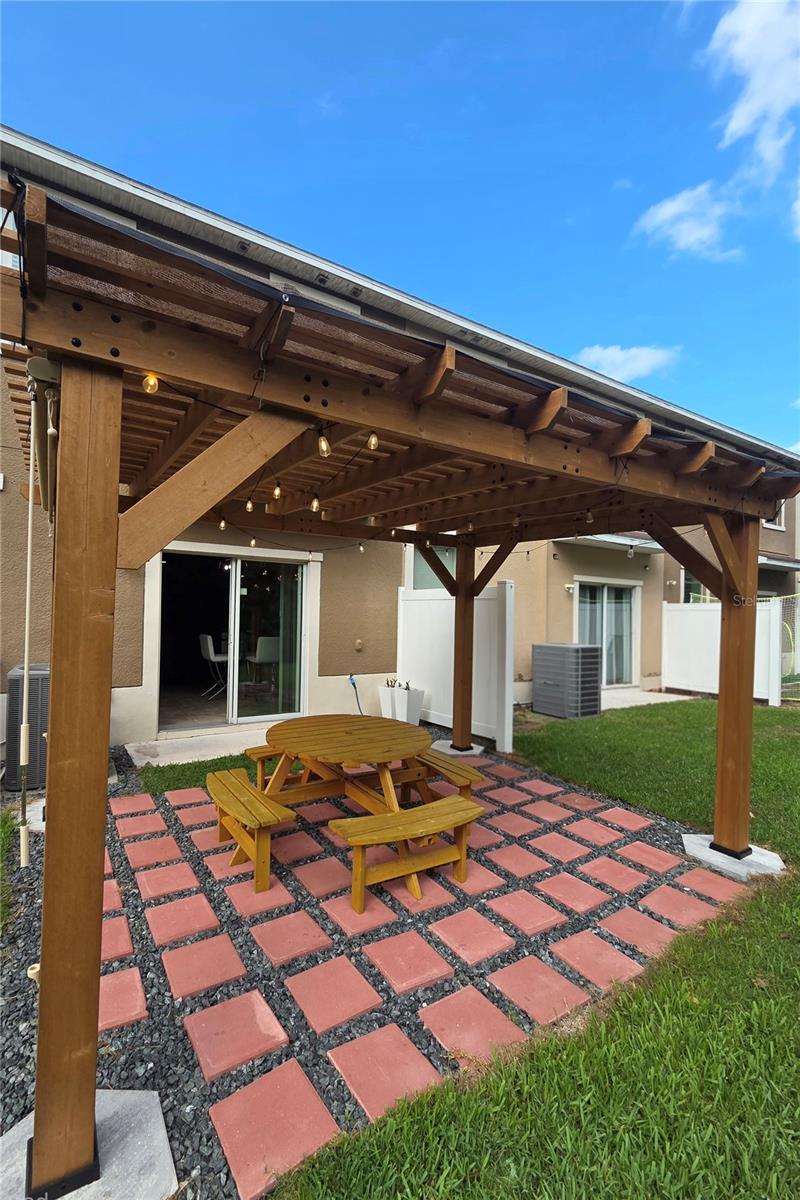 Image 31 of 33 For 10604 Savannah Plantation Court