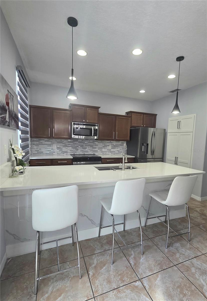 Image 4 of 33 For 10604 Savannah Plantation Court