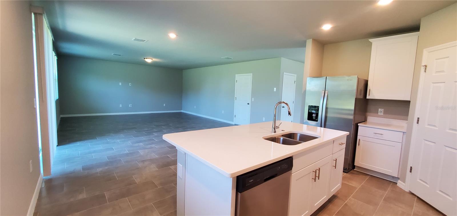 Image 12 of 33 For 17367 Million Lakes Court