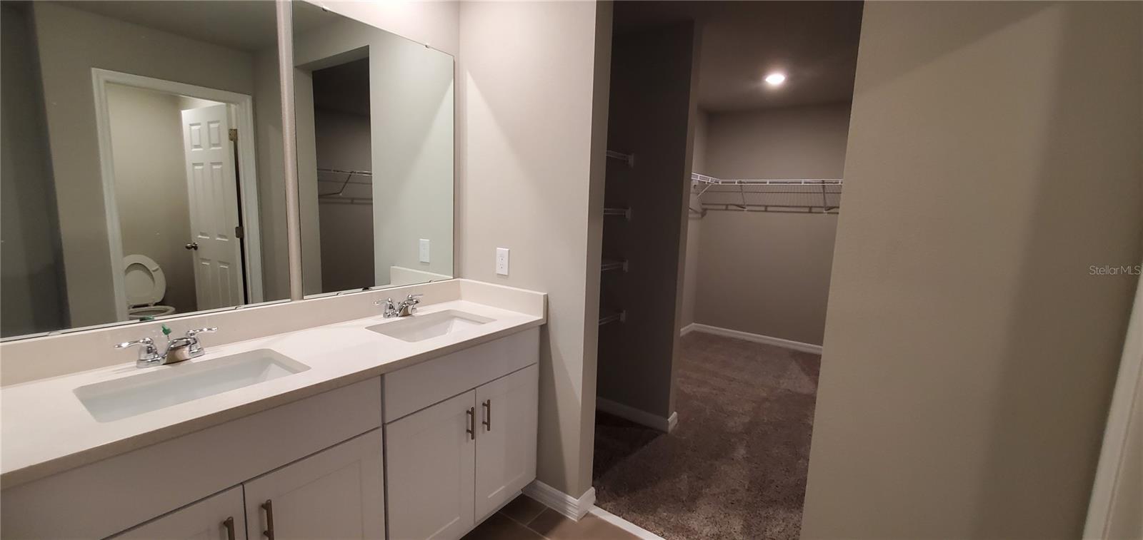 Image 21 of 33 For 17367 Million Lakes Court