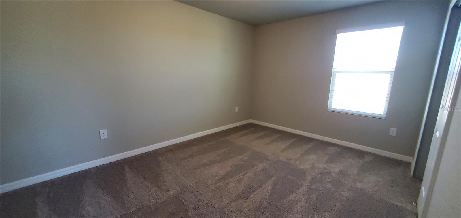 Image 26 of 33 For 17367 Million Lakes Court