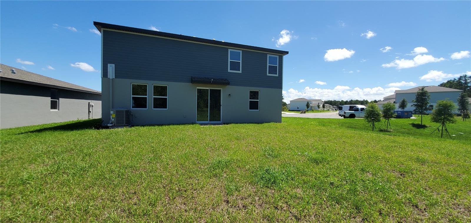 Image 5 of 33 For 17367 Million Lakes Court