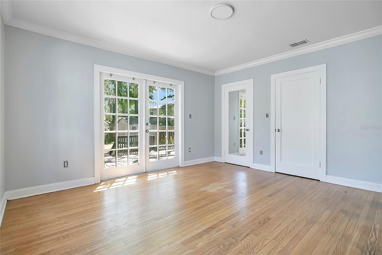 Image 14 of 35 For 1610 Jefferson Street