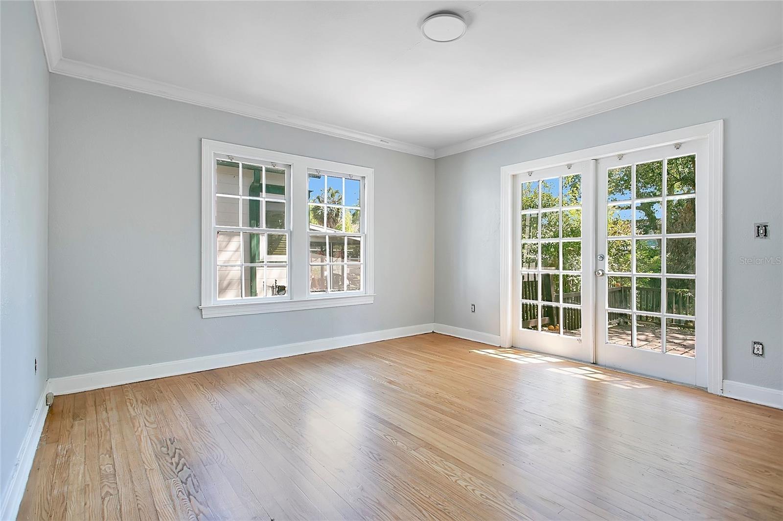 Image 15 of 35 For 1610 Jefferson Street