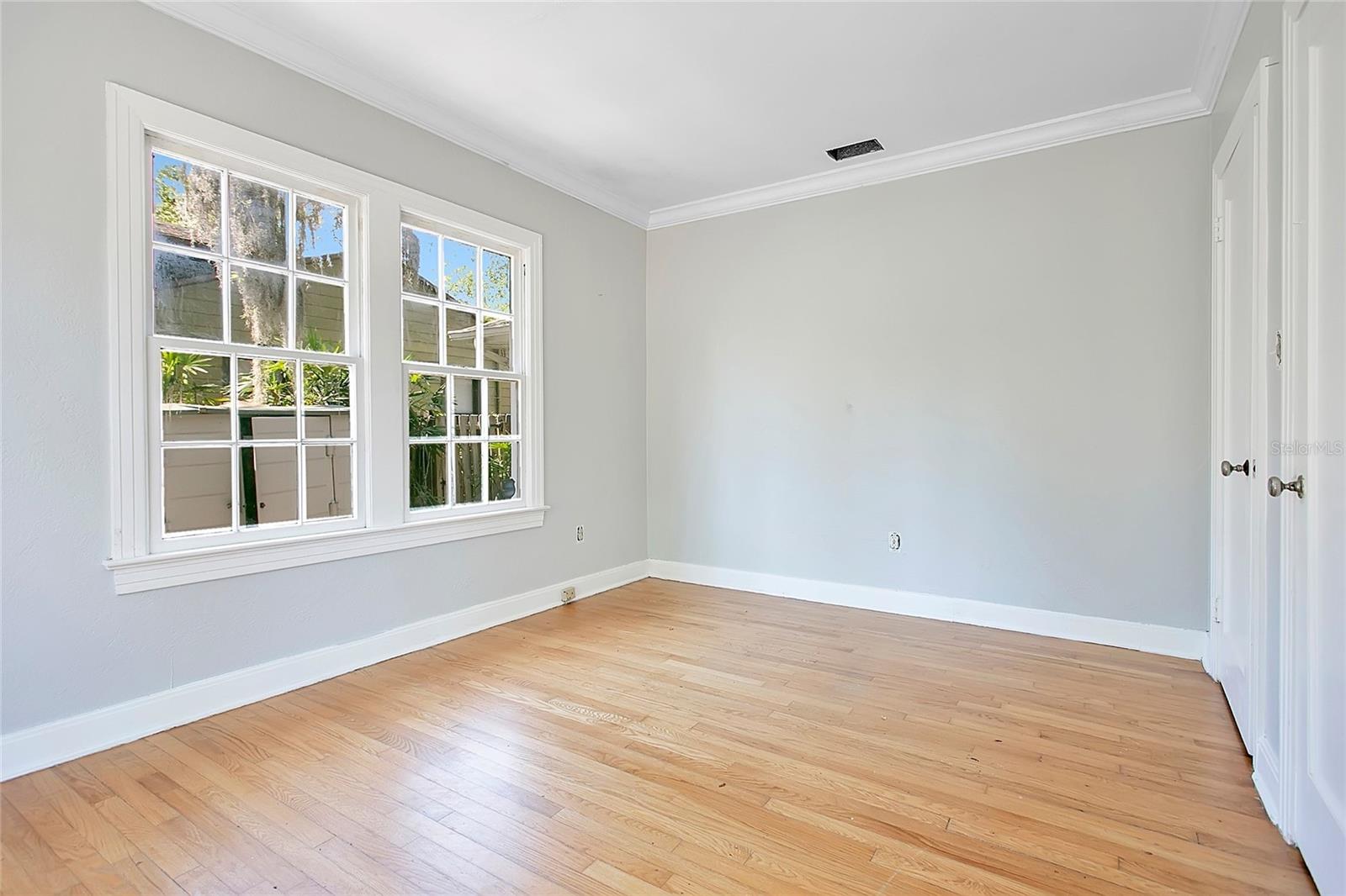 Image 18 of 35 For 1610 Jefferson Street