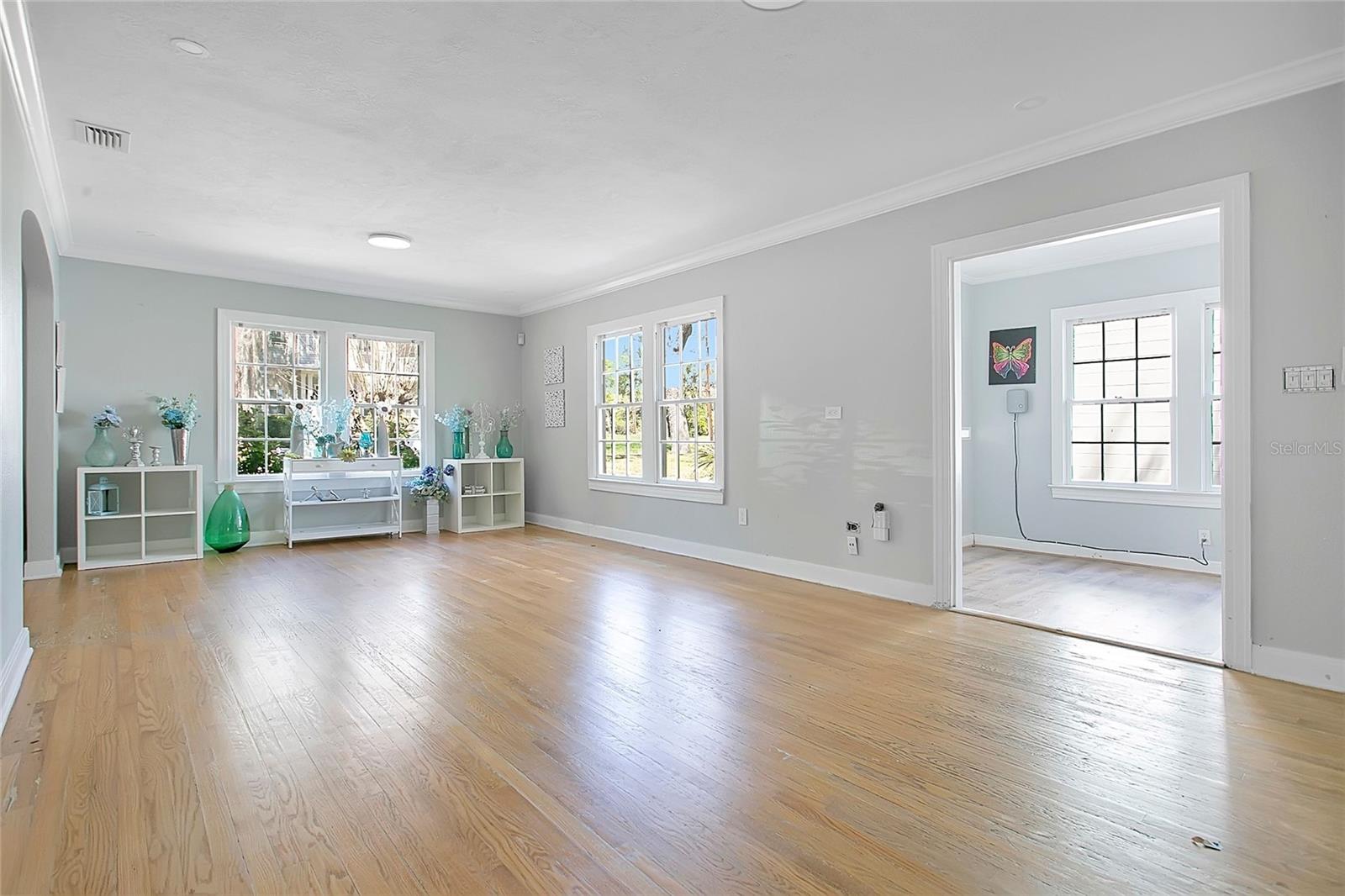 Image 7 of 35 For 1610 Jefferson Street