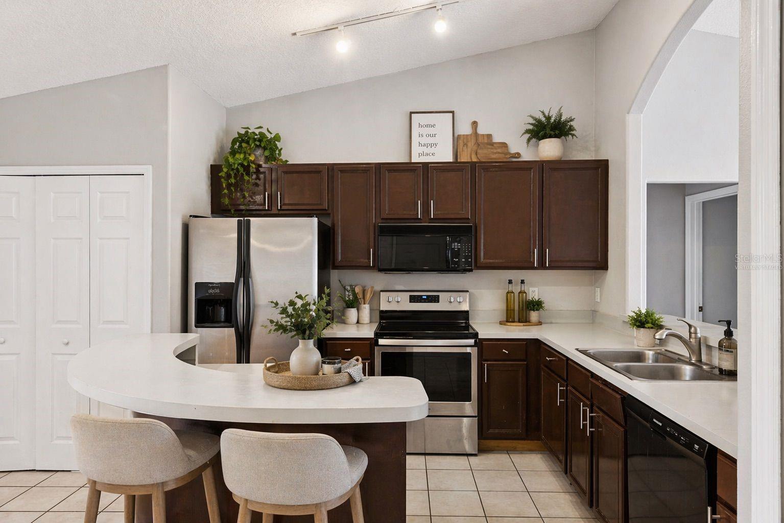 Image 5 of 35 For 2150 Tortoise Shell Drive