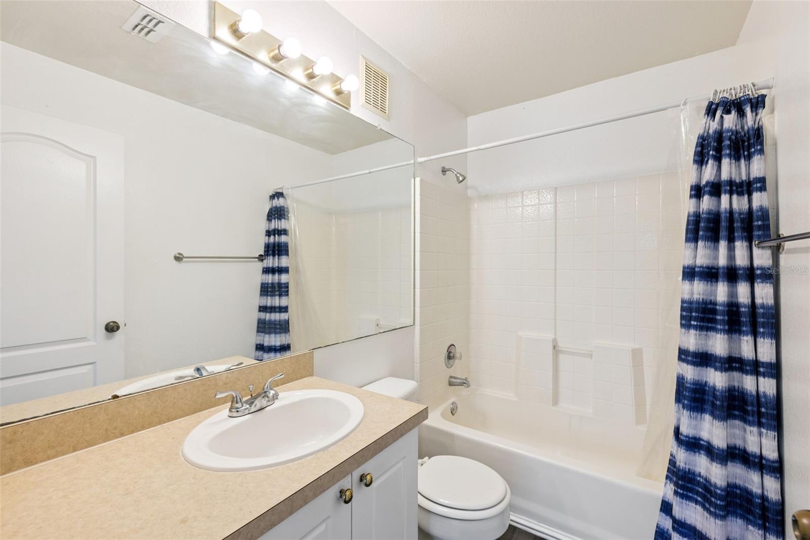 Image 17 of 37 For 3391 Kirkman Road 1237