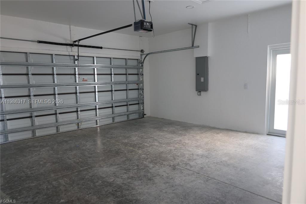 Image 17 of 20 For 114 Preston Street