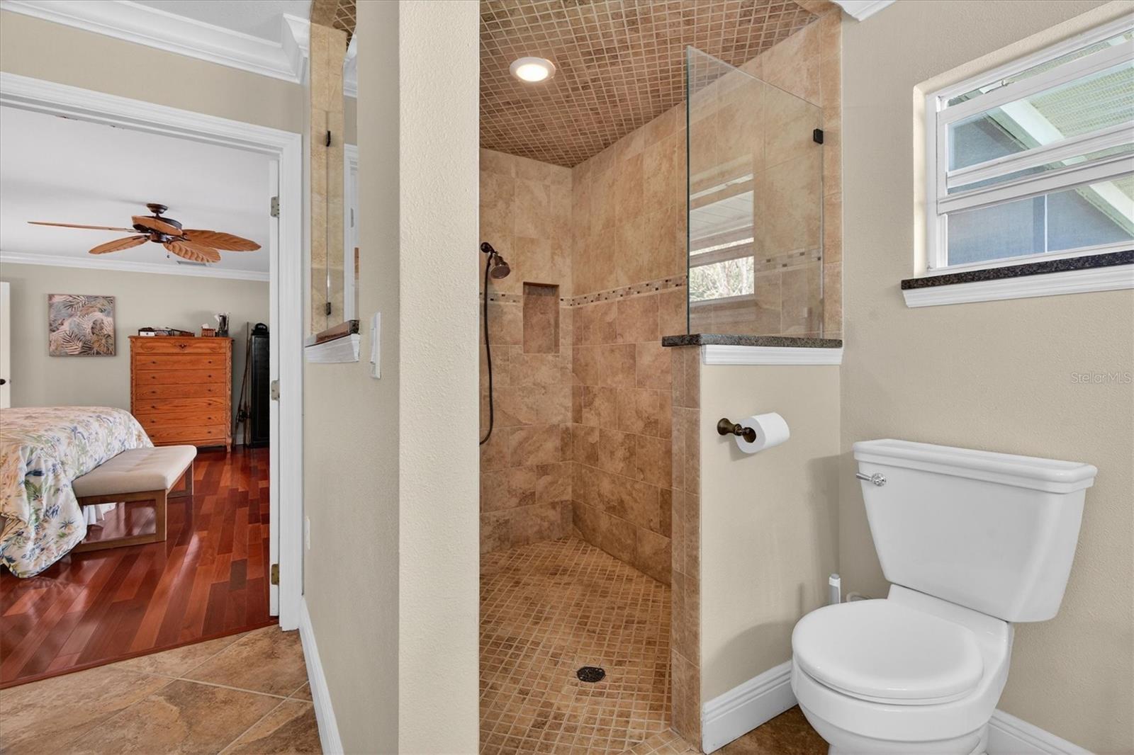 Image 28 of 63 For 4510 Lake Gem Circle