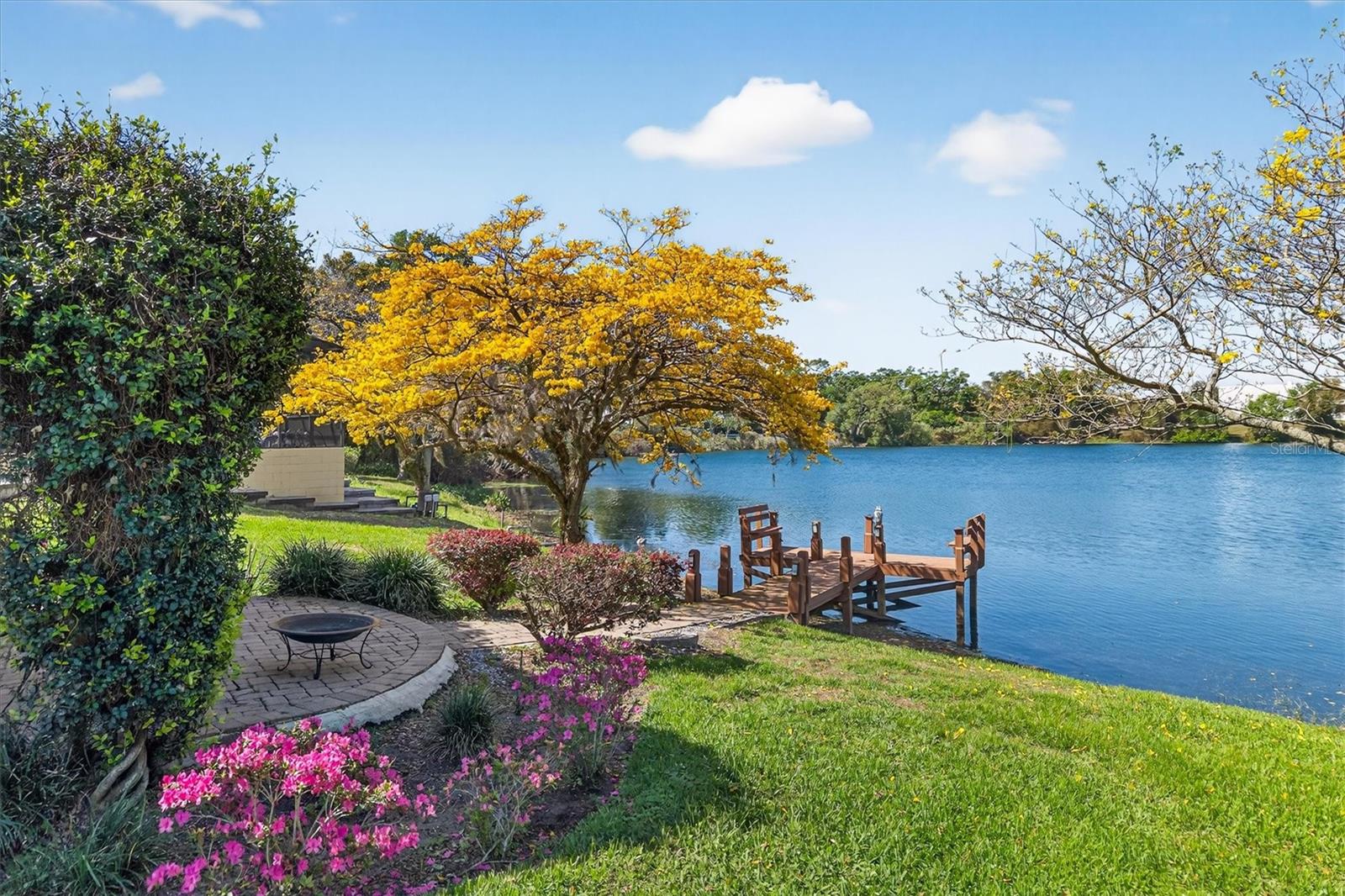 Image 3 of 63 For 4510 Lake Gem Circle