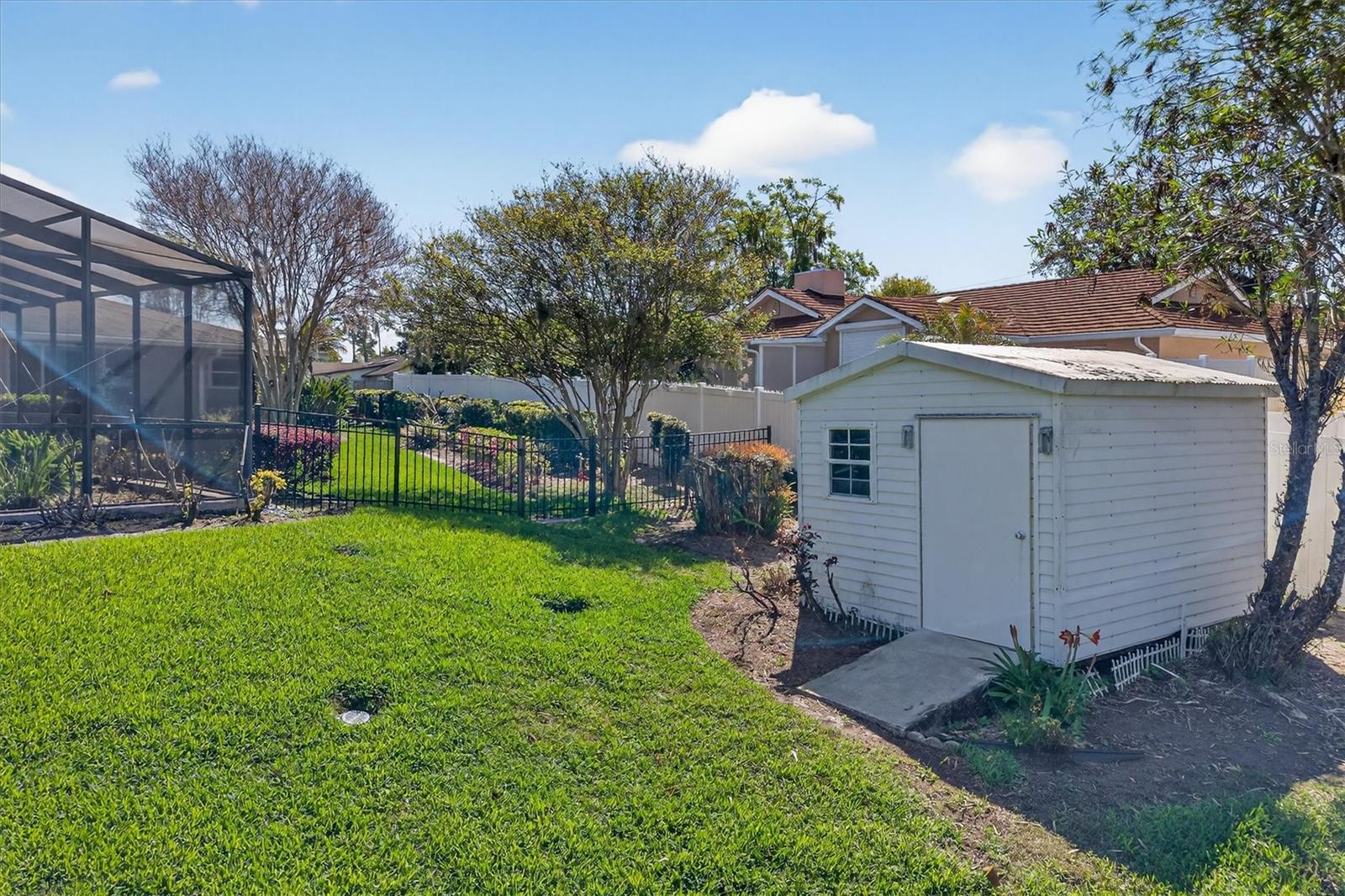 Image 47 of 63 For 4510 Lake Gem Circle