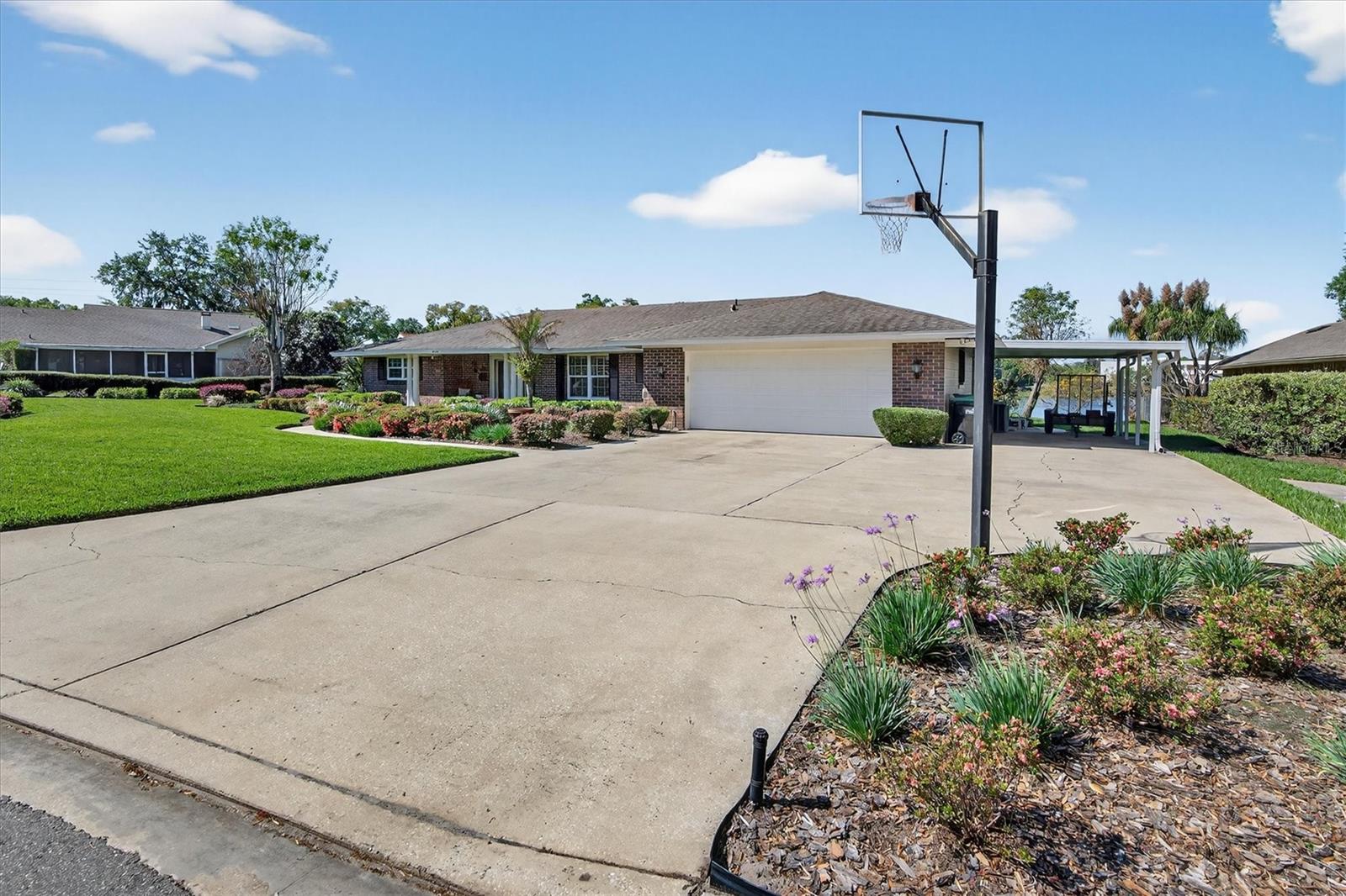 Image 5 of 63 For 4510 Lake Gem Circle