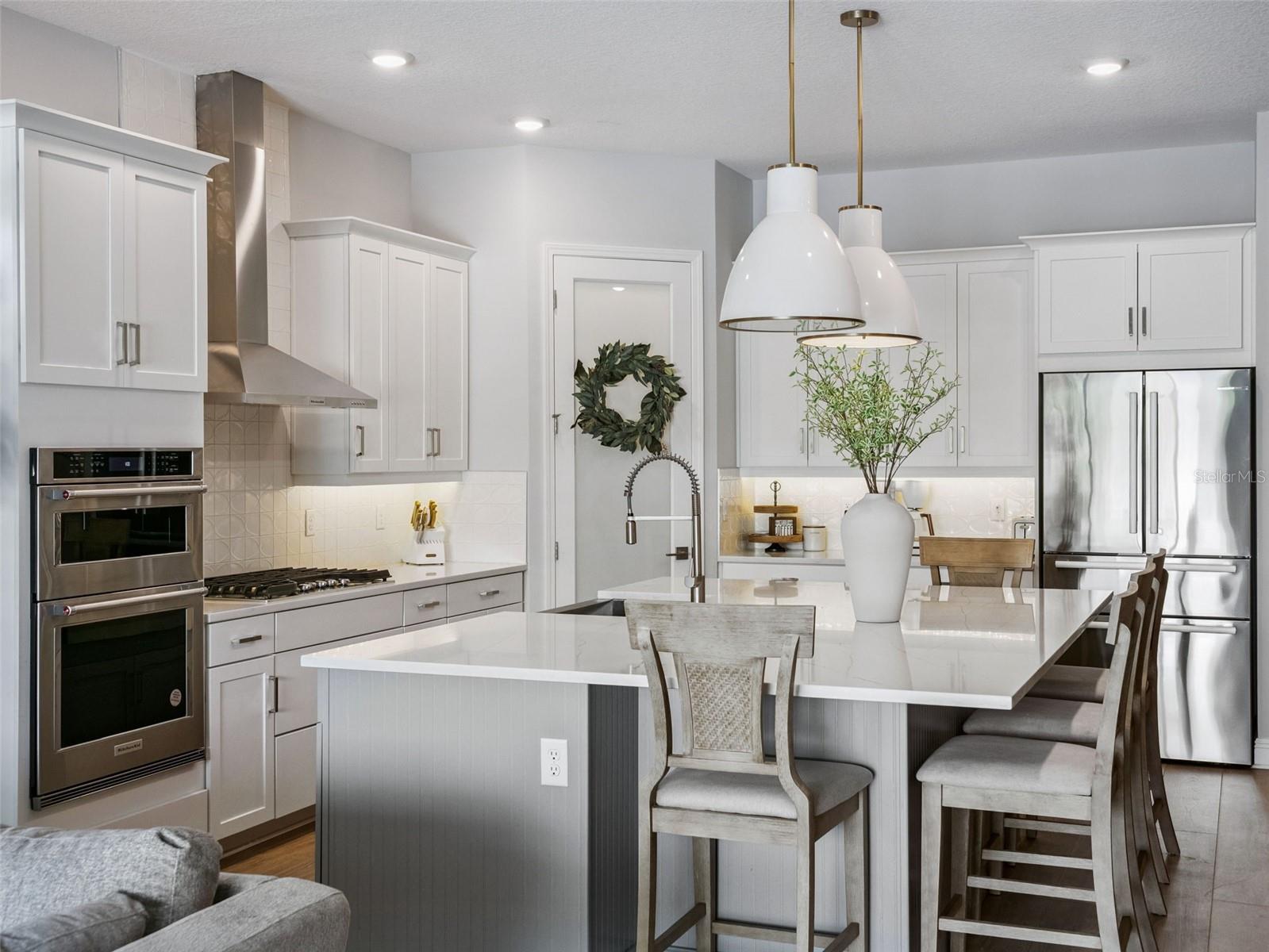 Image 10 of 94 For 16132 Volterra Point