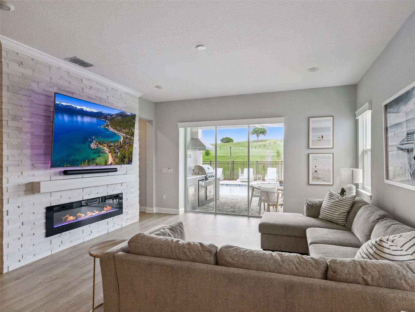 Image 13 of 94 For 16132 Volterra Point