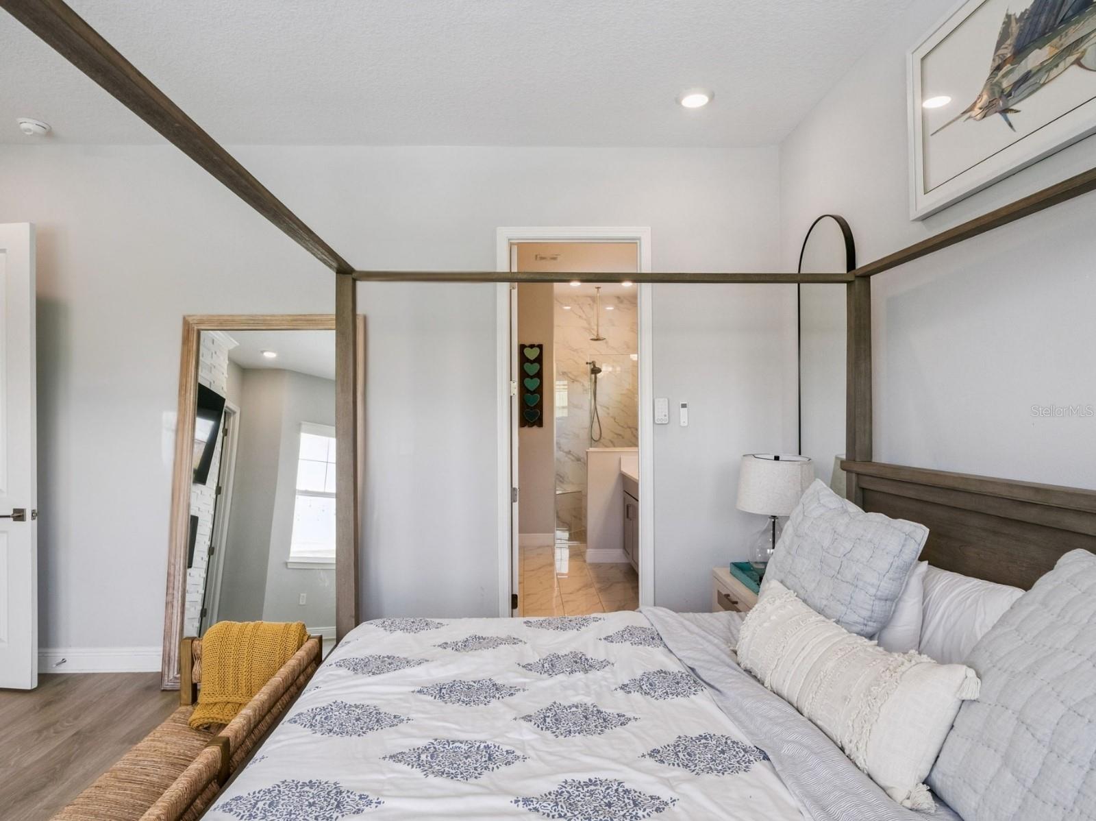 Image 16 of 94 For 16132 Volterra Point