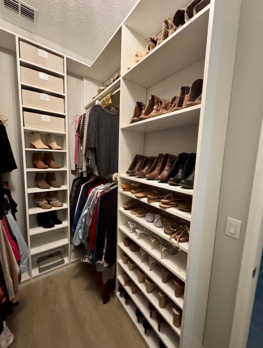 Image 20 of 94 For 16132 Volterra Point