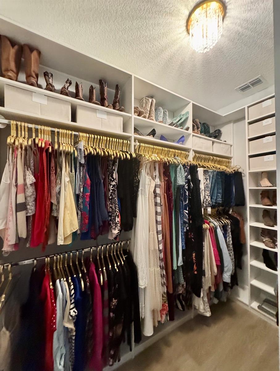 Image 21 of 94 For 16132 Volterra Point