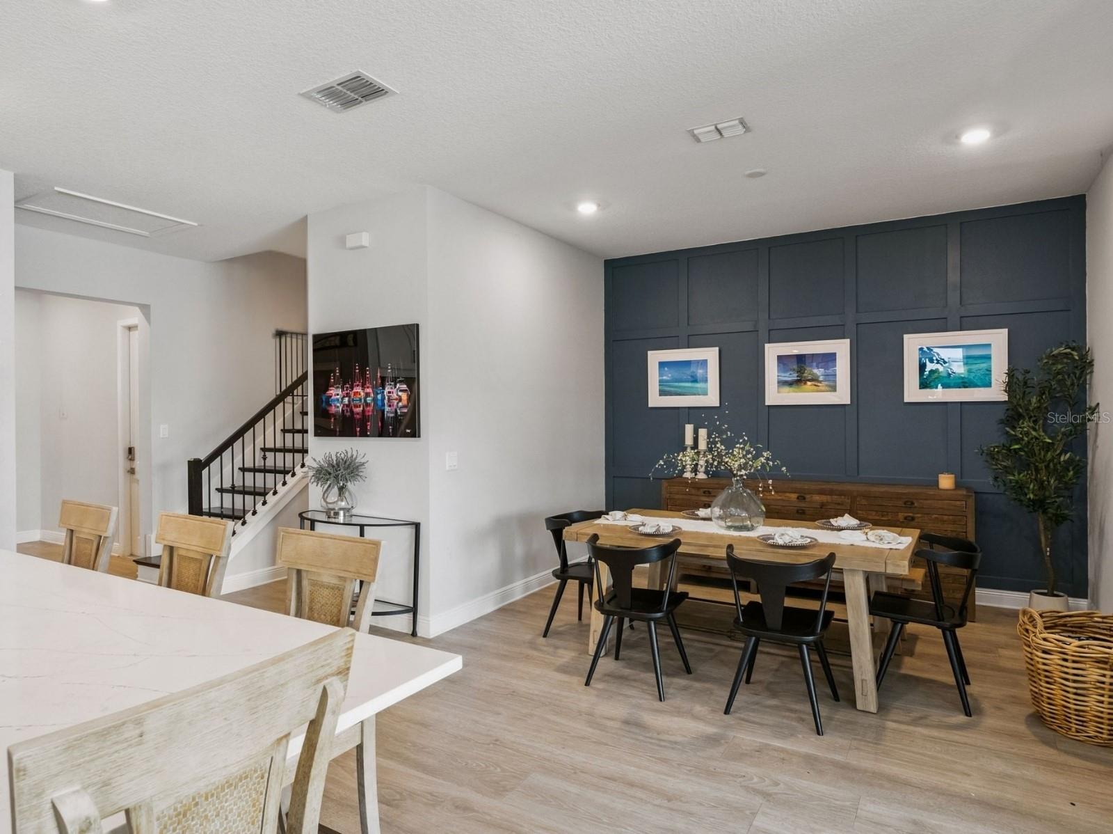 Image 7 of 94 For 16132 Volterra Point