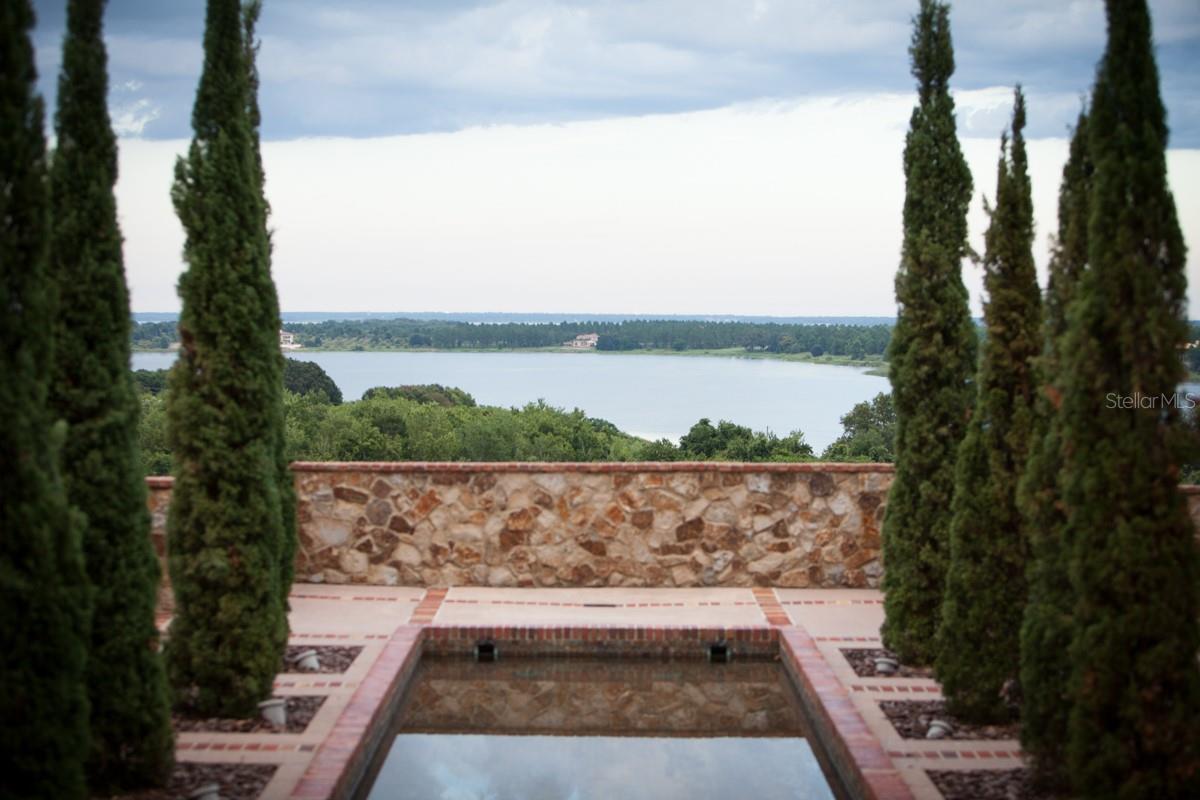 Image 73 of 94 For 16132 Volterra Point